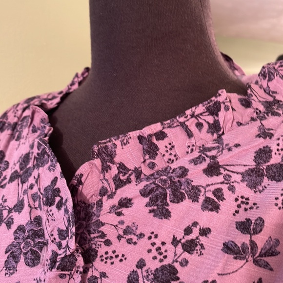 Purple Floral Button Down - Picture 5 of 6